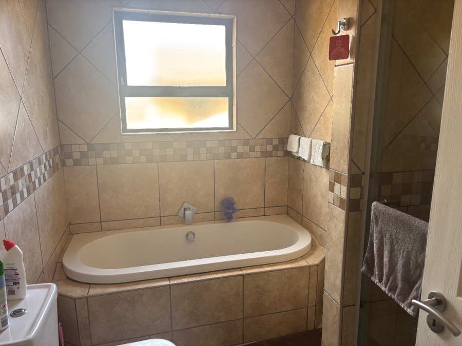 3 Bedroom Property for Sale in Shellyvale Free State